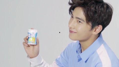 吃瓜群众季杨洋